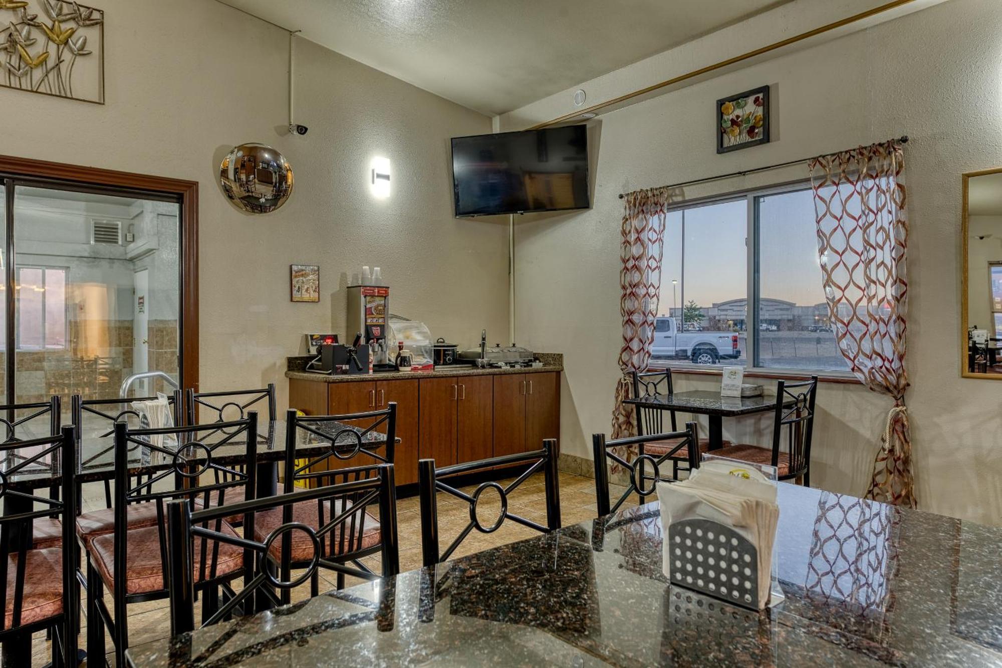 Super 8 By Wyndham Alamosa Motel Luaran gambar