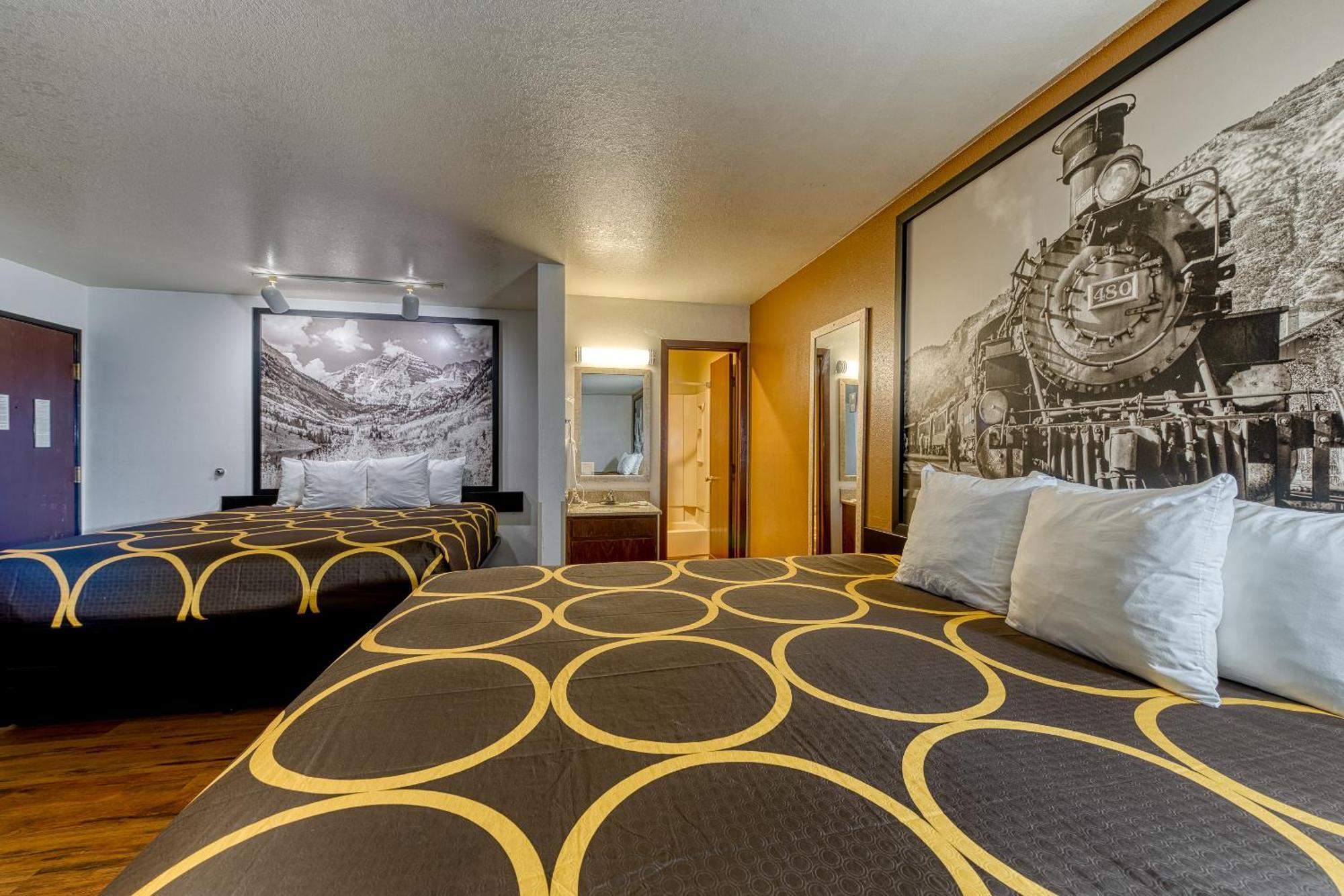 Super 8 By Wyndham Alamosa Motel Bilik gambar
