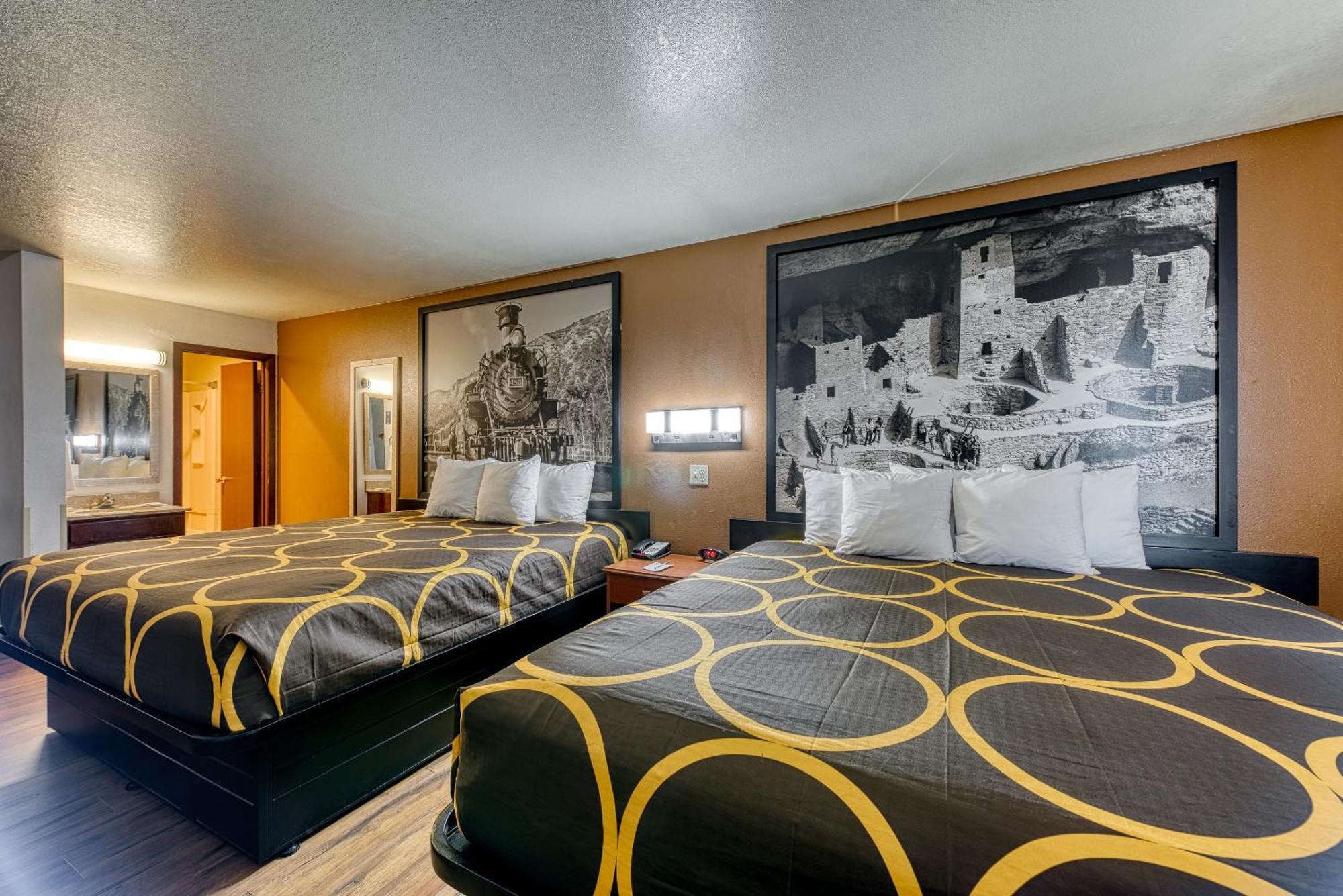 Super 8 By Wyndham Alamosa Motel Bilik gambar